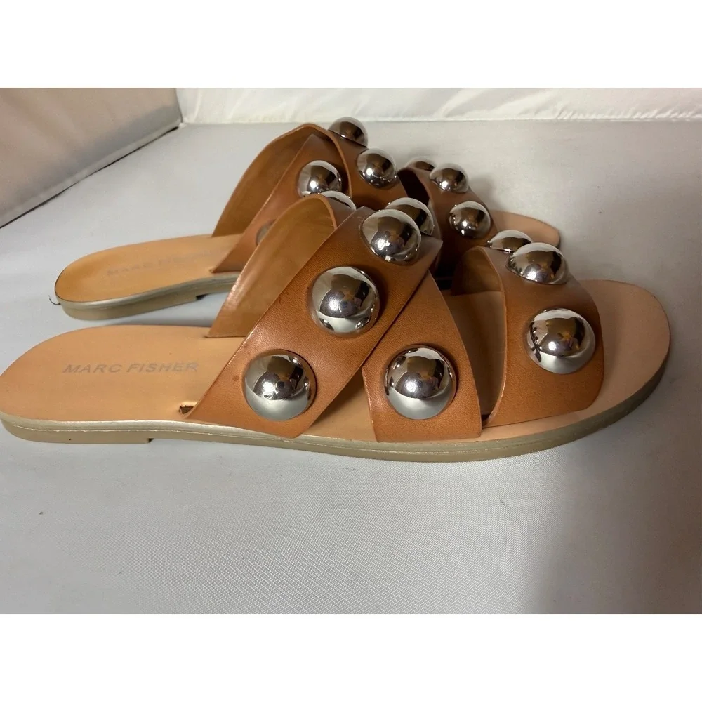 Marc Fisher Bryte 2 Slide Sandals Brown Faux Leather Silver Studded Size 6M